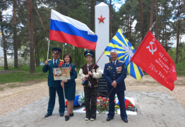 В поселке Сокол к Юбилею Победы открыли стелу в память о земляках, погибших за Родину