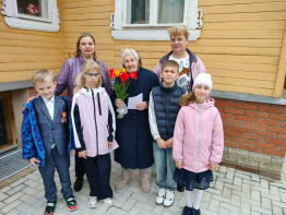 День Победы: посетили ветеранов ВОВ и тружеников тыла.